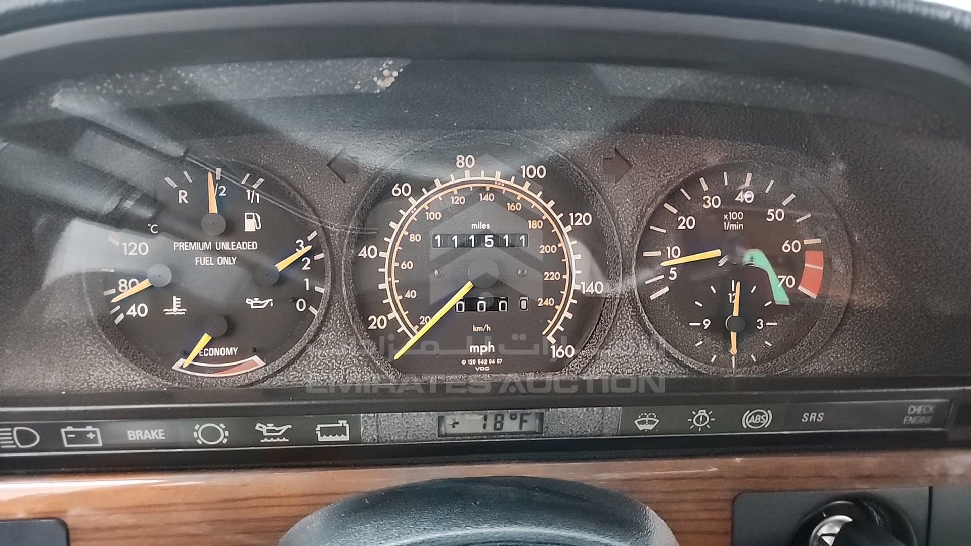 1989 MERCEDES SEL 300 VIN: WDBCA25E2KA466194