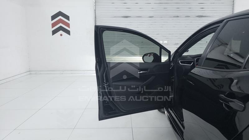 JTND4RBE5L3075505 Auction: EmiratesAuction Lot: 423206 JTND4RBE5L3075505 Toyota Corolla 2020 BLACK Photo 11