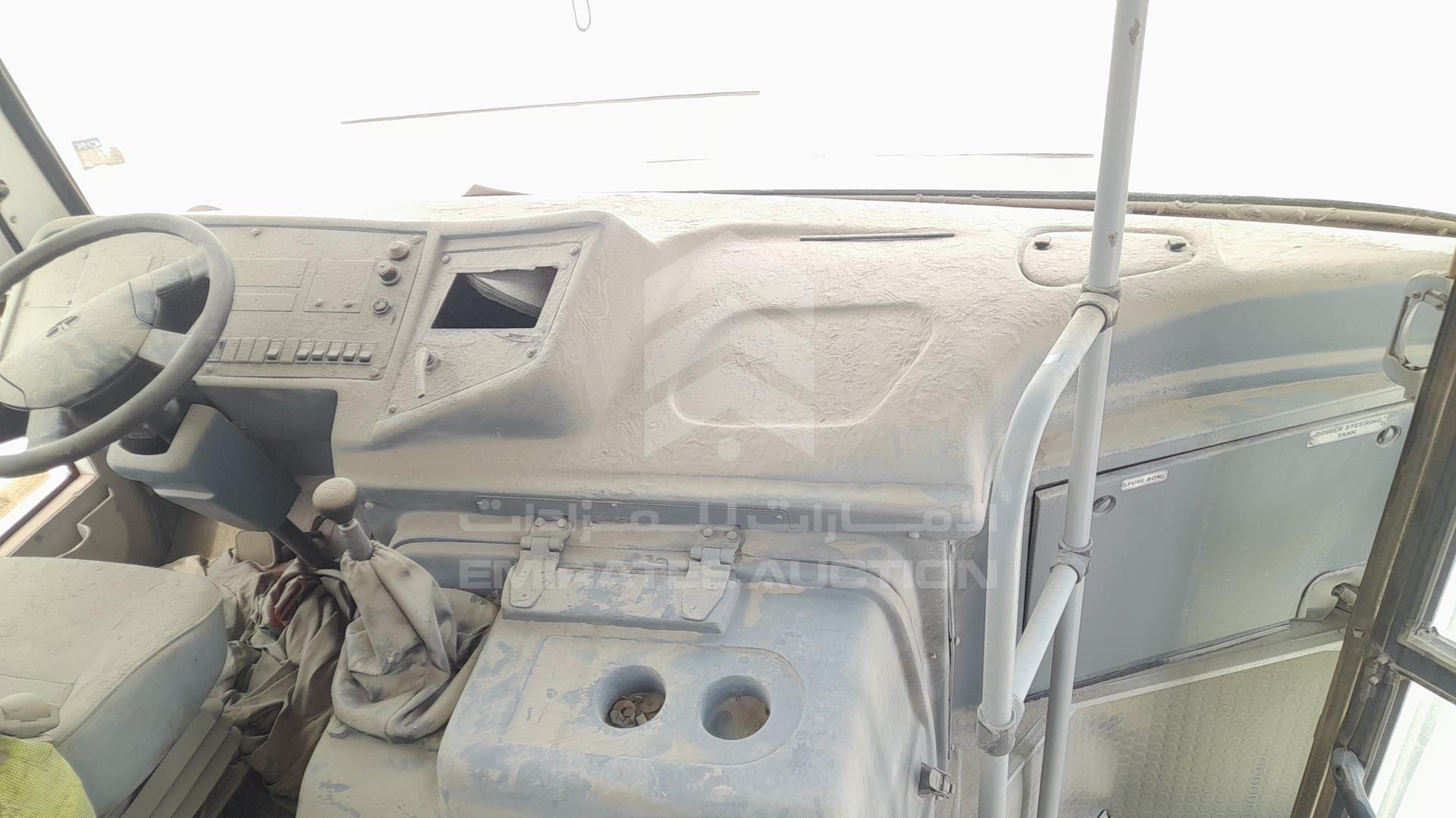 2017 TATA LPO1618 VIN: MAT449252H0L00394