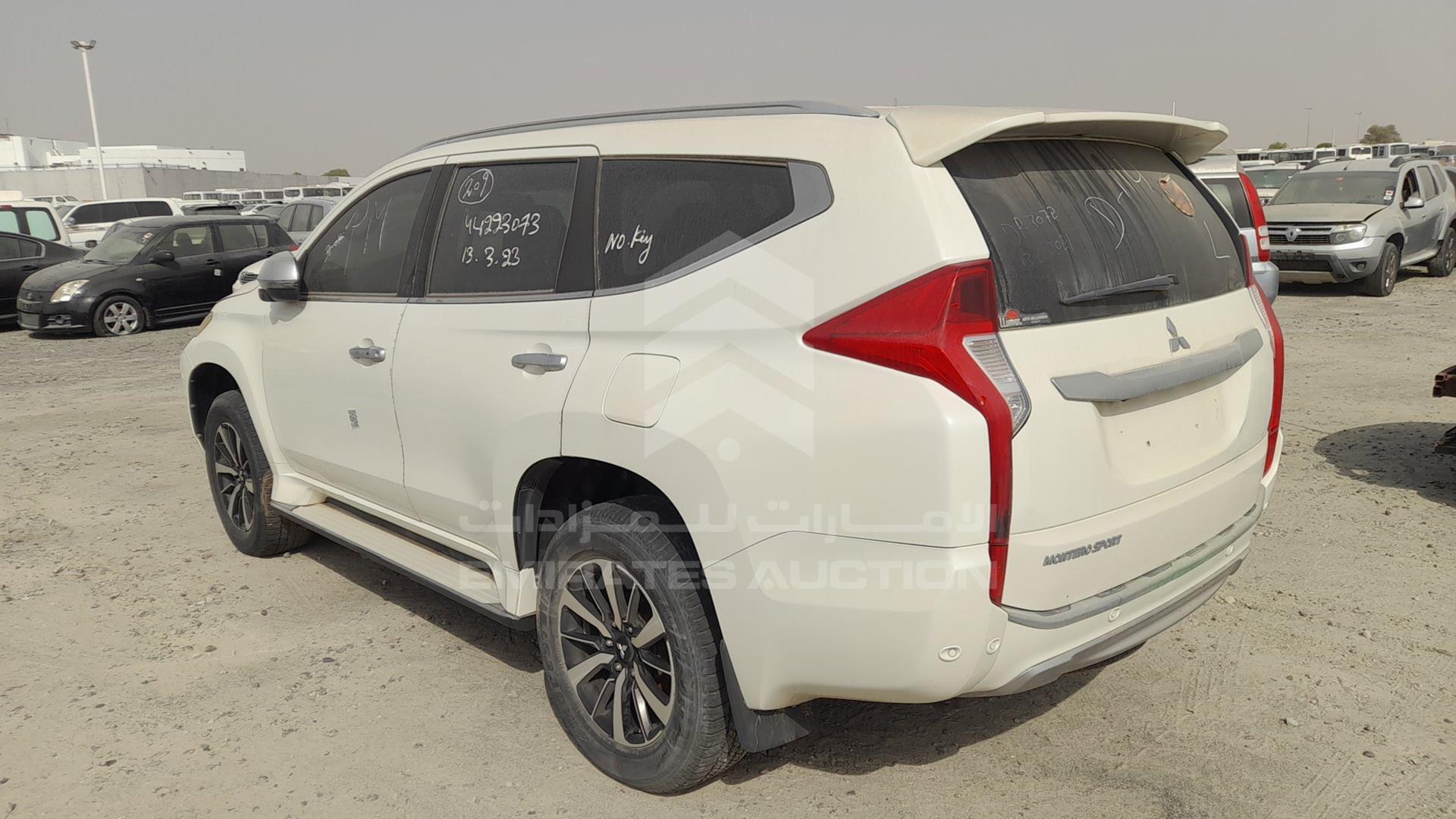 2017 MITSUBISHI MONTERO VIN: MMEMC71X8HH003140