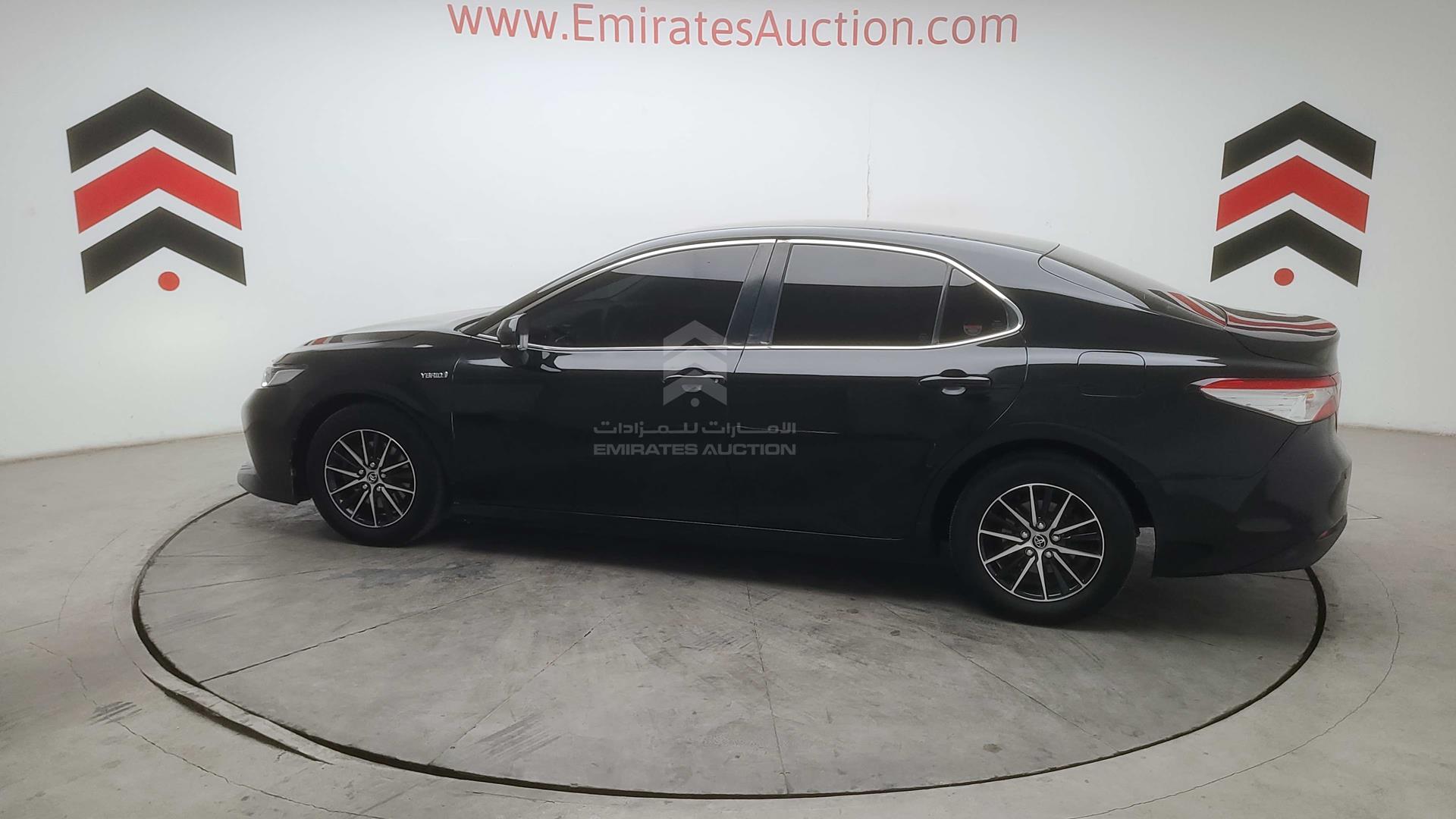 2018 TOYOTA CAMRY VIN: JTNB29HK5J3011956
