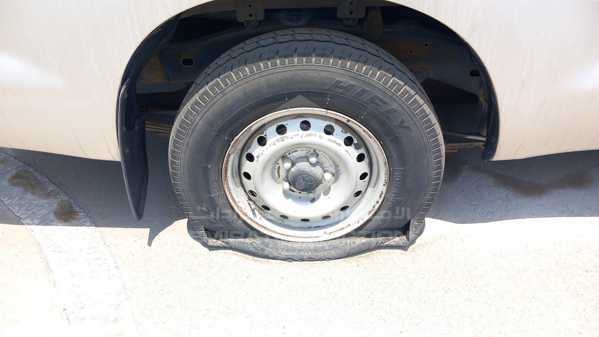 2010 TOYOTA HILUX VIN: MR0CX12G8A0047434