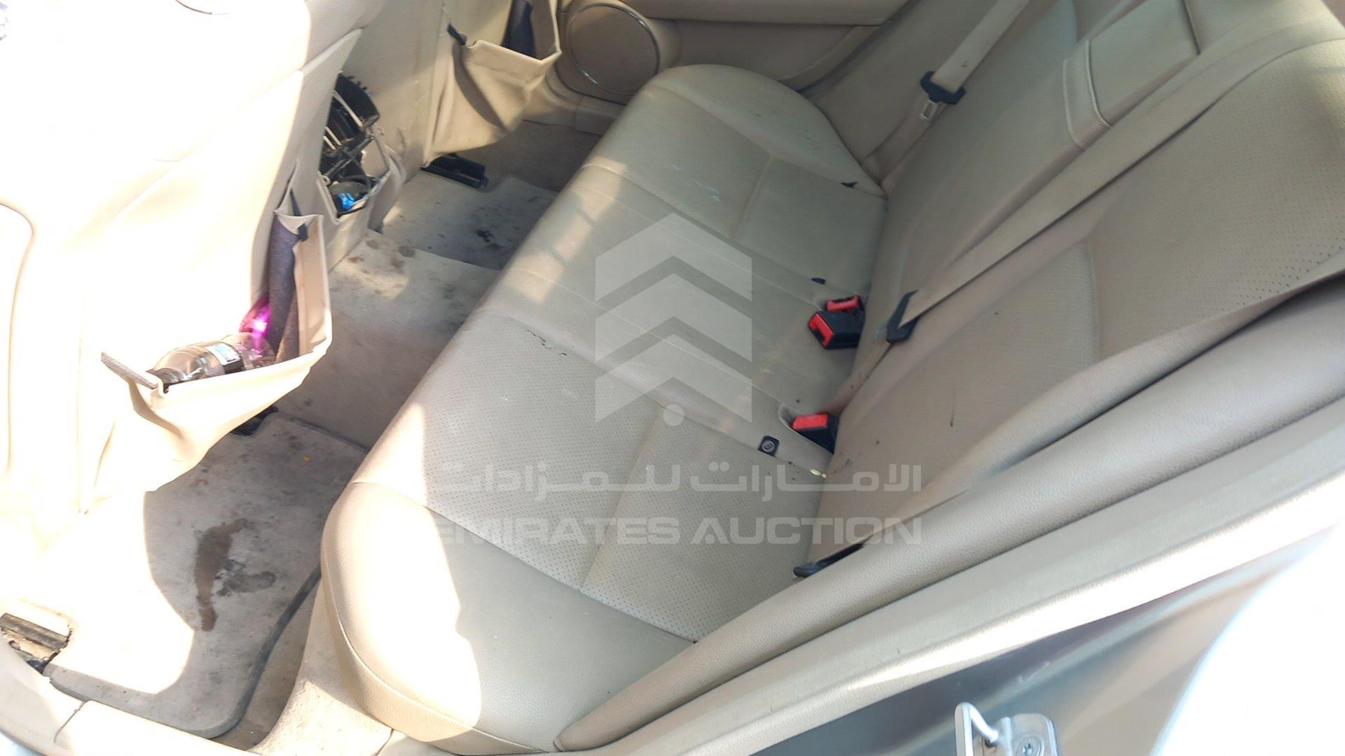 2009 MERCEDES C 180 VIN: WDDGF46X99A240024