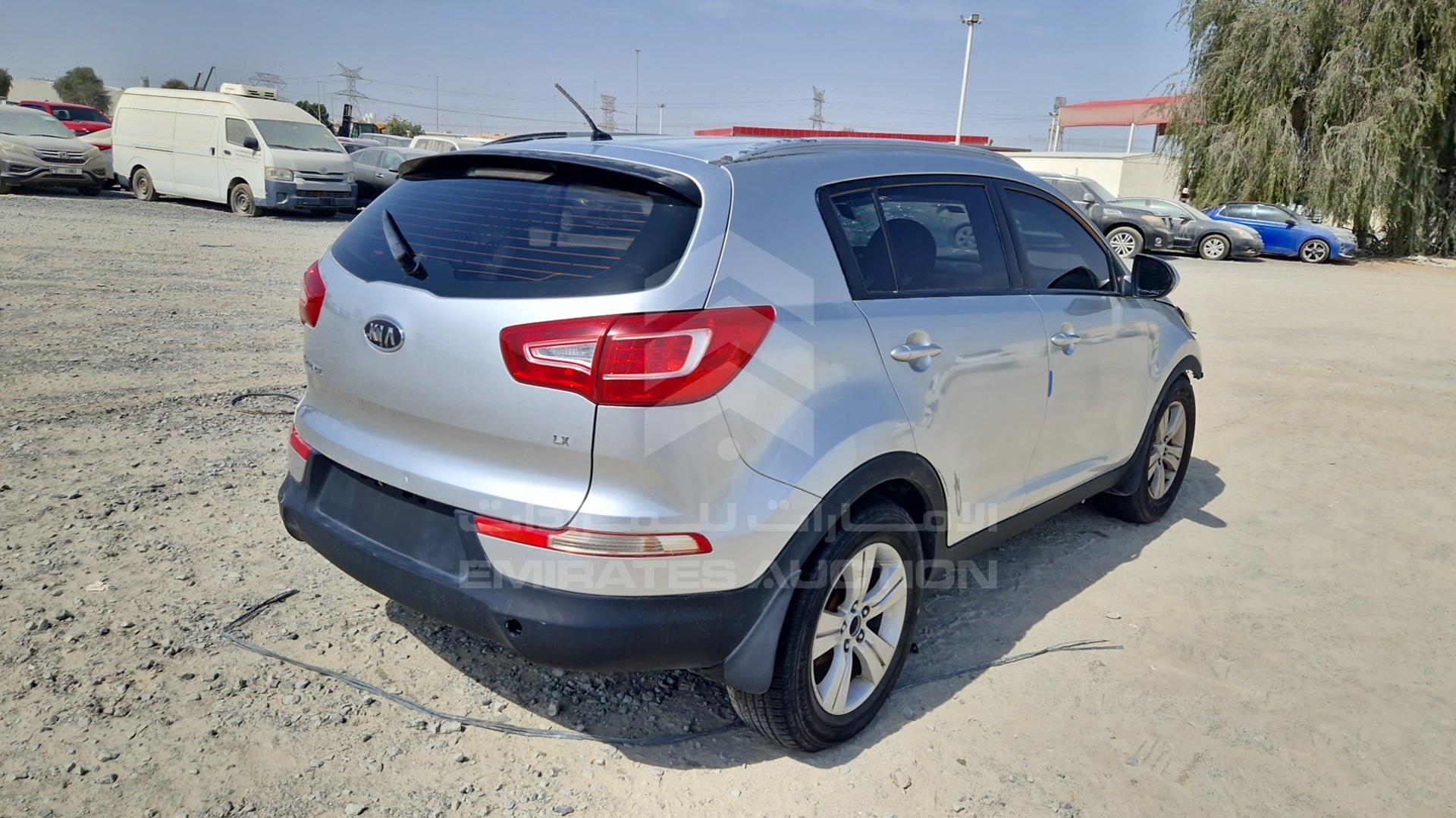 2011 KIA SPORTAGE VIN: KNAPB8116B7030318