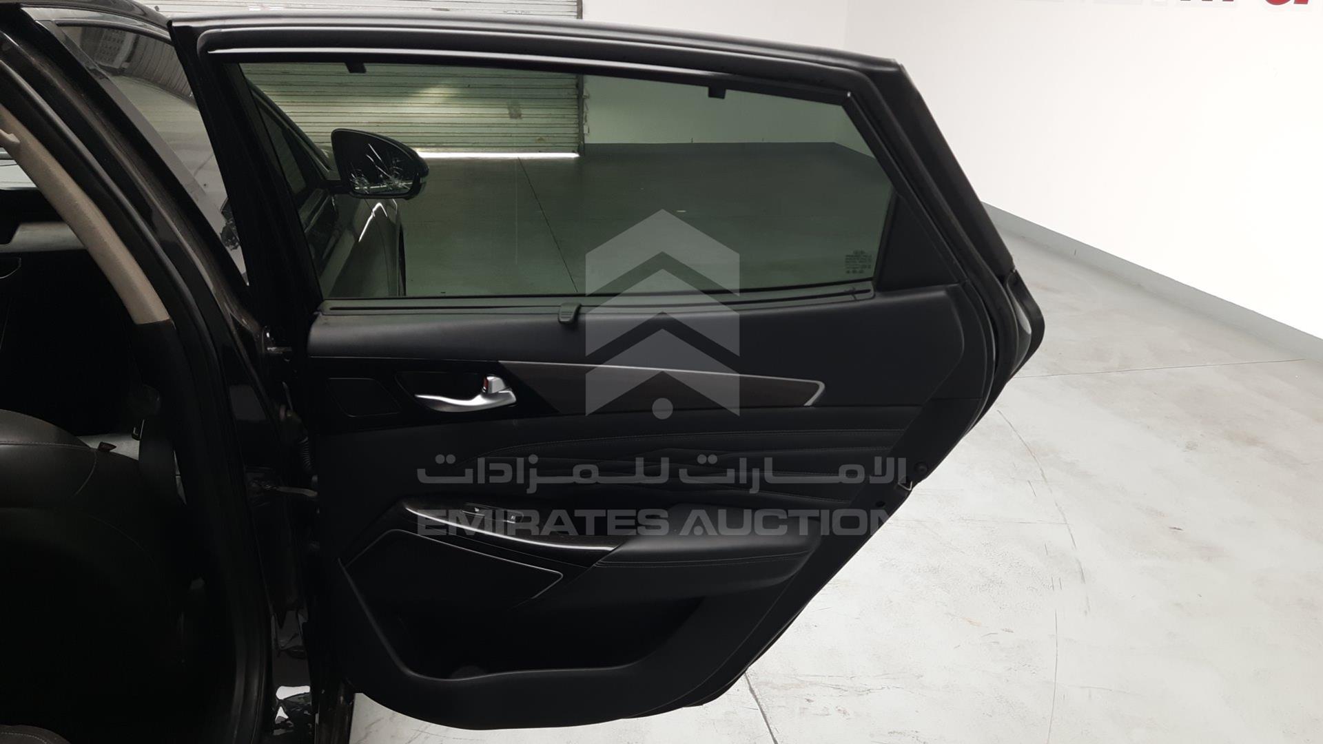 2020 KIA K7 VIN: KNALD416BLA199136