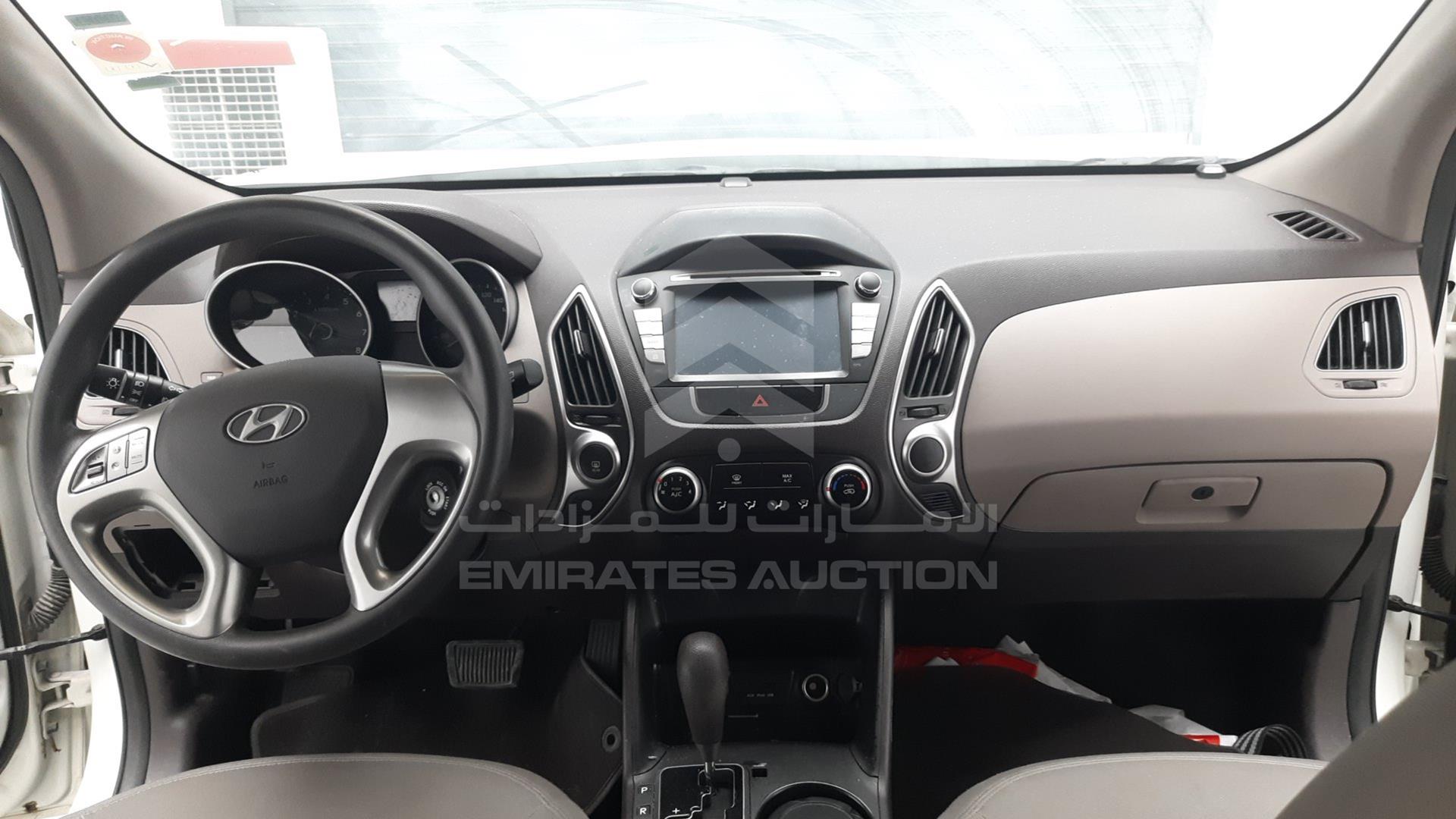 2012 HYUNDAI TUCSON VIN: KMHJT81B7CU366444