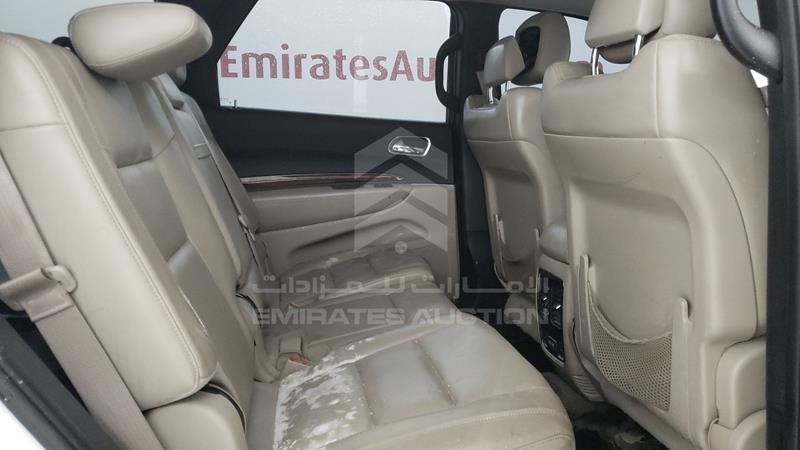 1C4SDJDTXFC864276 Auction: EmiratesAuction Lot: 405557 1C4SDJDTXFC864276 Dodge Durango 2015 WHITE Photo 21