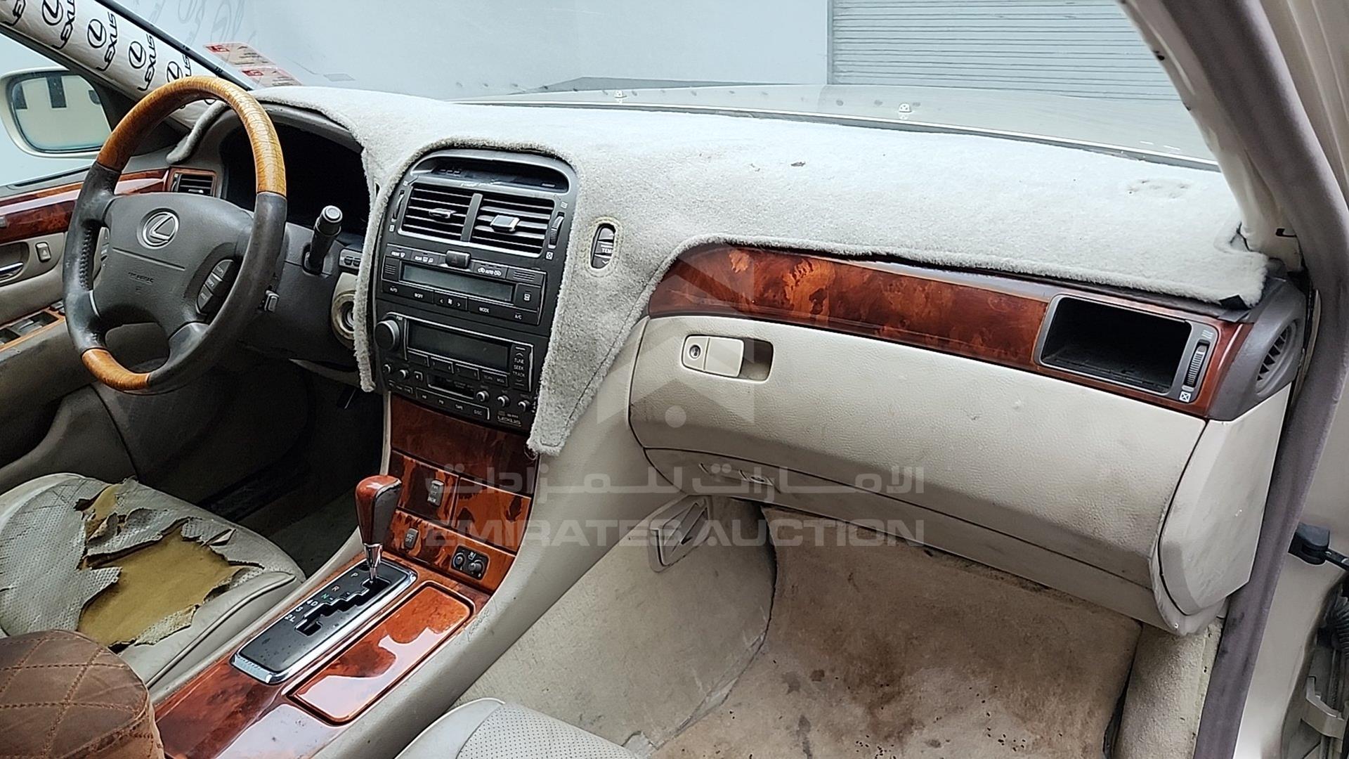 0 LEXUS LS 430 SCRAP VIN: JTHBN30F630103362