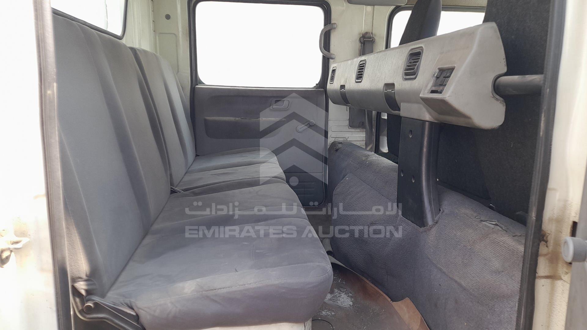 2015 MITSUBISHI CANTER VIN: JL7B6E1P2FK024722