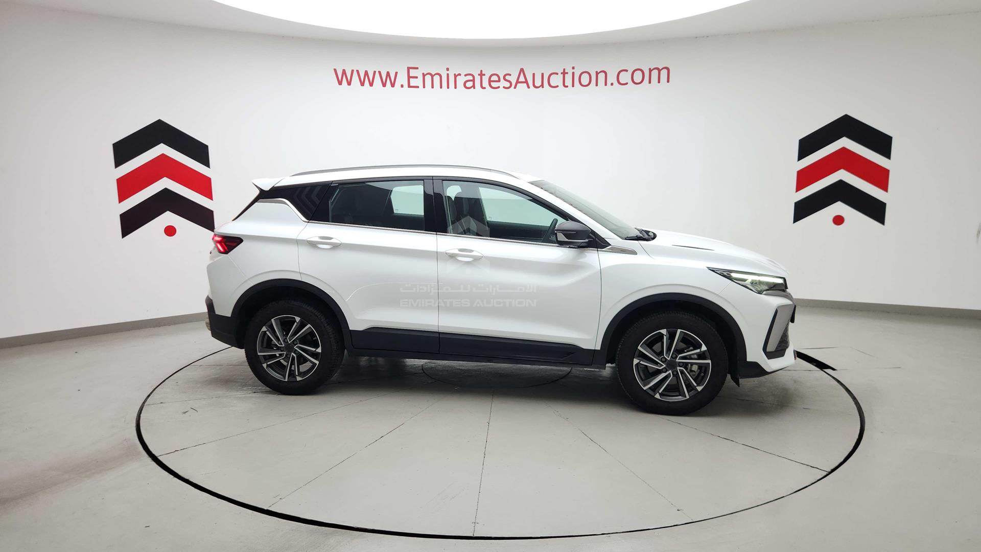 2024 GEELY COOLRAY VIN: LB3762KZ4RX505411