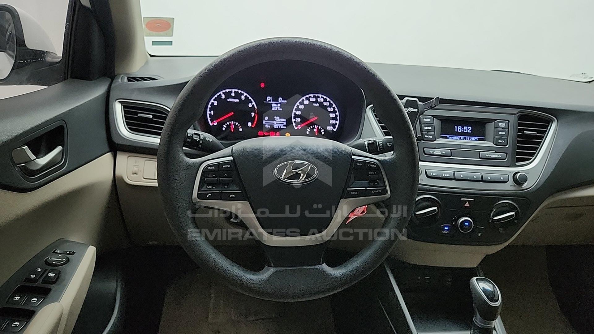 2020 HYUNDAI ACCENT VIN: MALC741C9LM179304