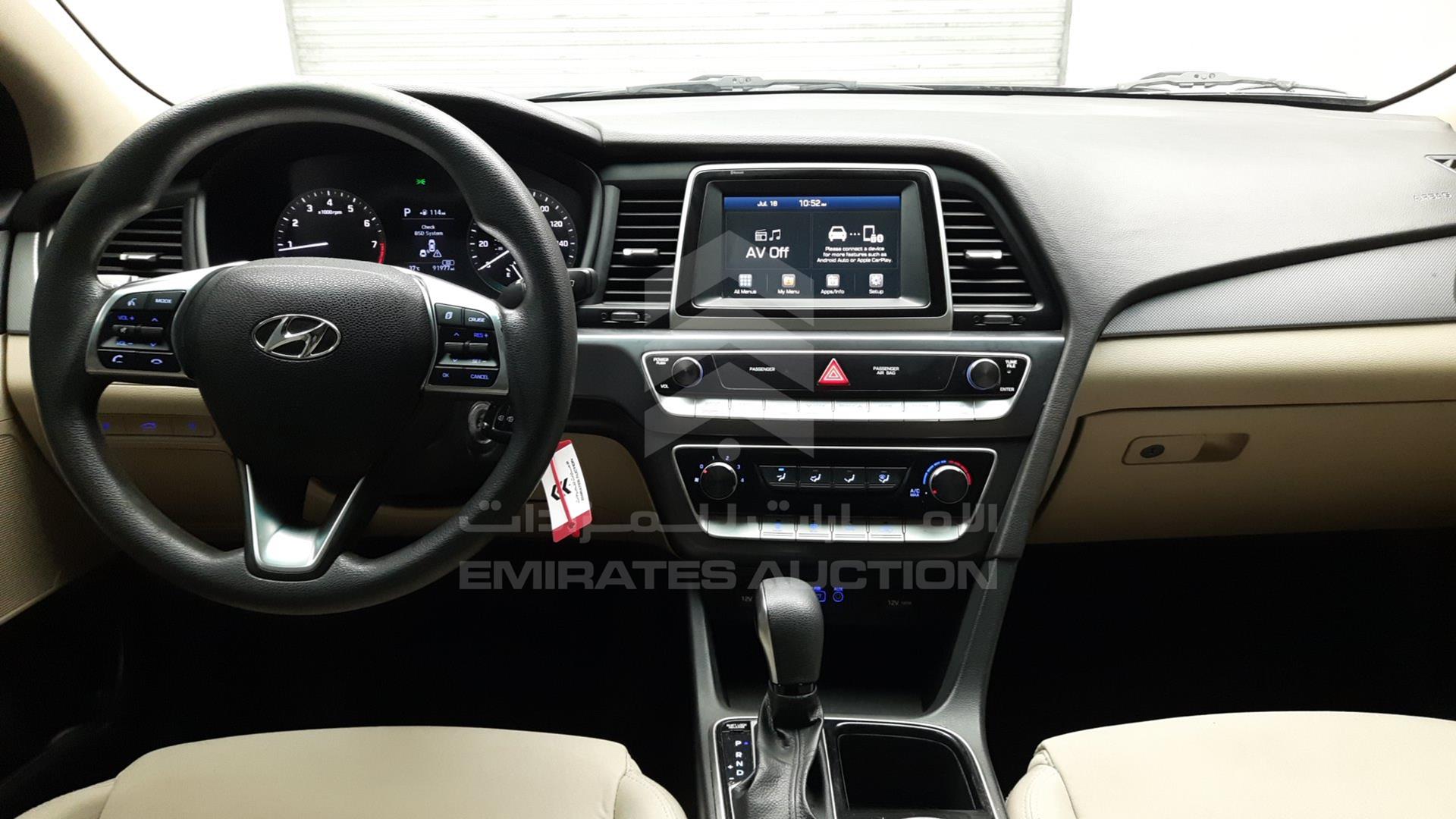 2018 HYUNDAI SONATA VIN: 5NPE24AF0JH627652