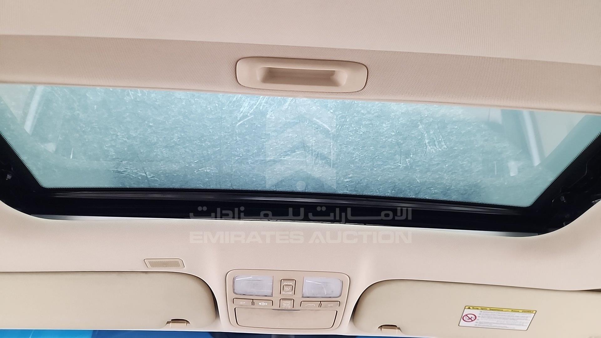 2018 HYUNDAI H1 VIN: KMJWA37R2JU946859