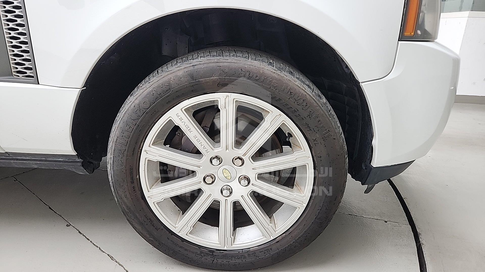 2011 RANGE ROVER --- VIN: SALLMAME4BA335303