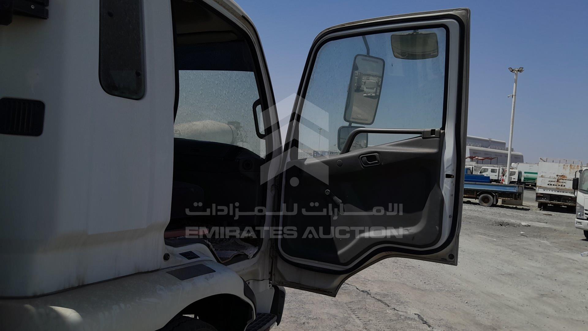 2016 MITSUBISHI FUSO VIN: JL6DWM6R7GK015422