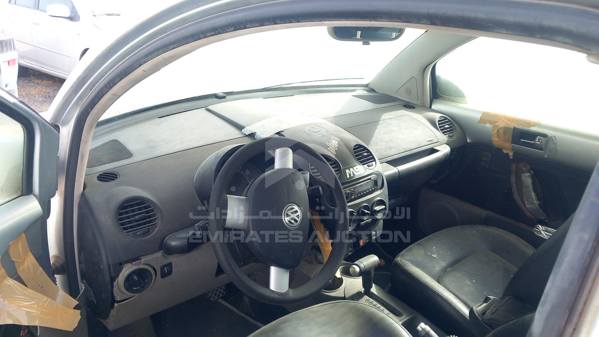 2002 VOLKSWAGEN BEETLE VIN: 3VWCK21C82M407055