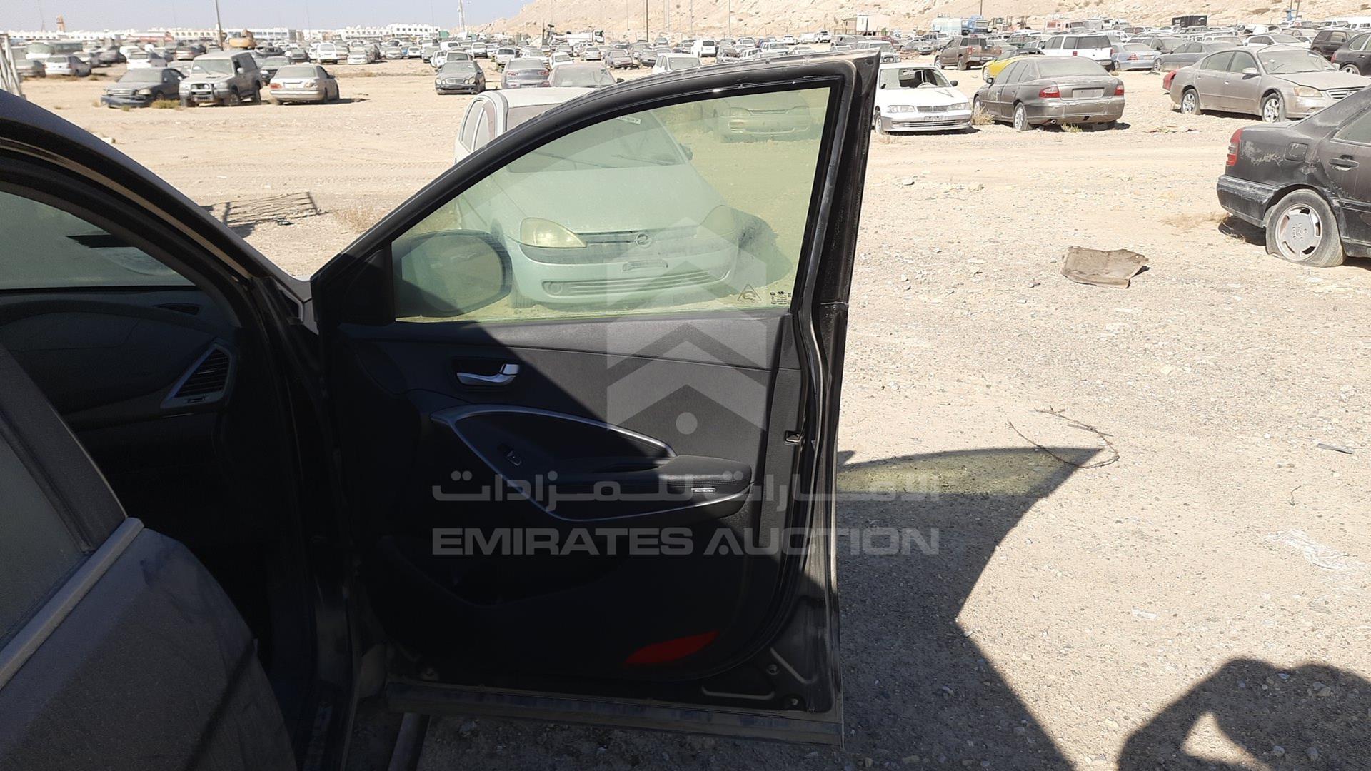 2014 HYUNDAI SANTA FE VIN: KMHSN81E3EU030365