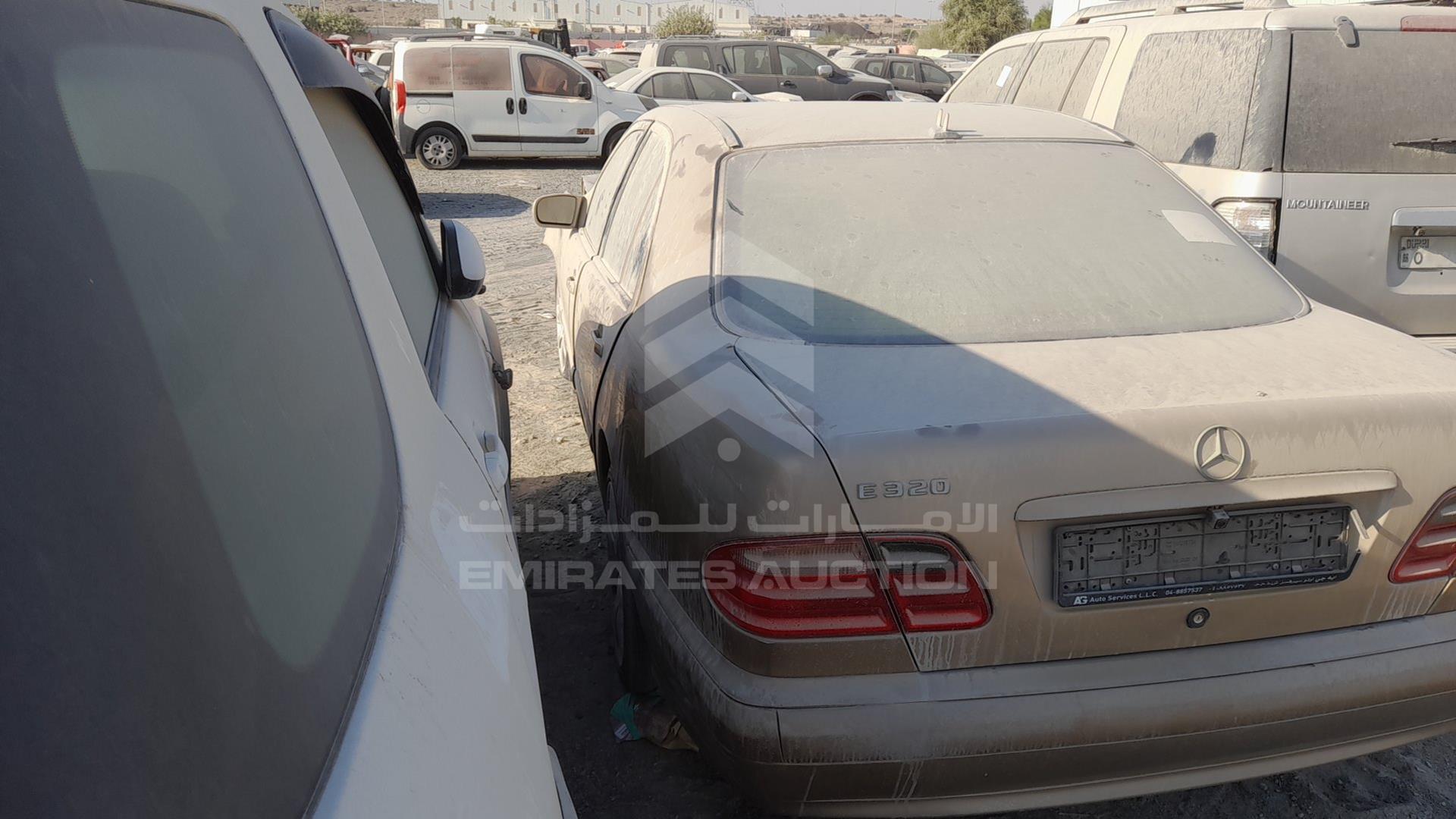 2000 MERCEDES E 320 VIN: WDB2100611B044480