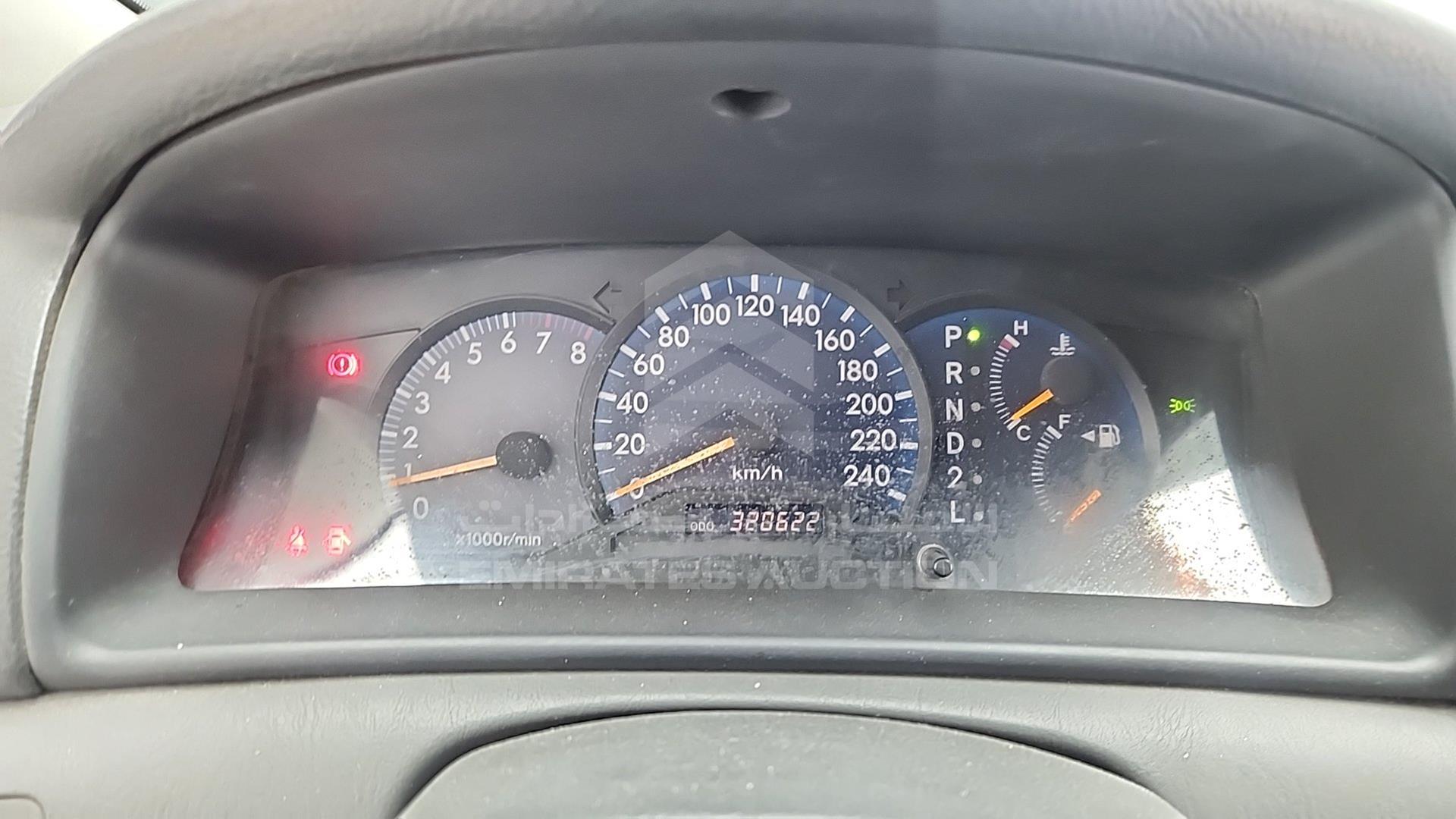 2003 TOYOTA COROLLA VIN: JTDBR23E233053674