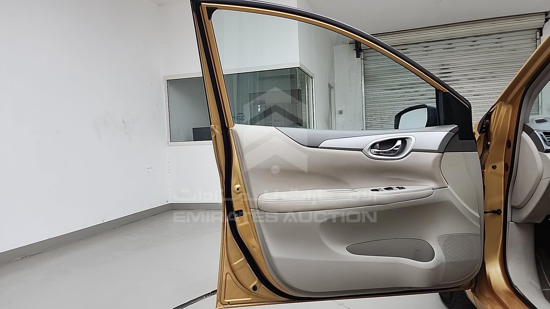 2014 NISSAN TIIDA VIN: MNTBC2C98E6001173