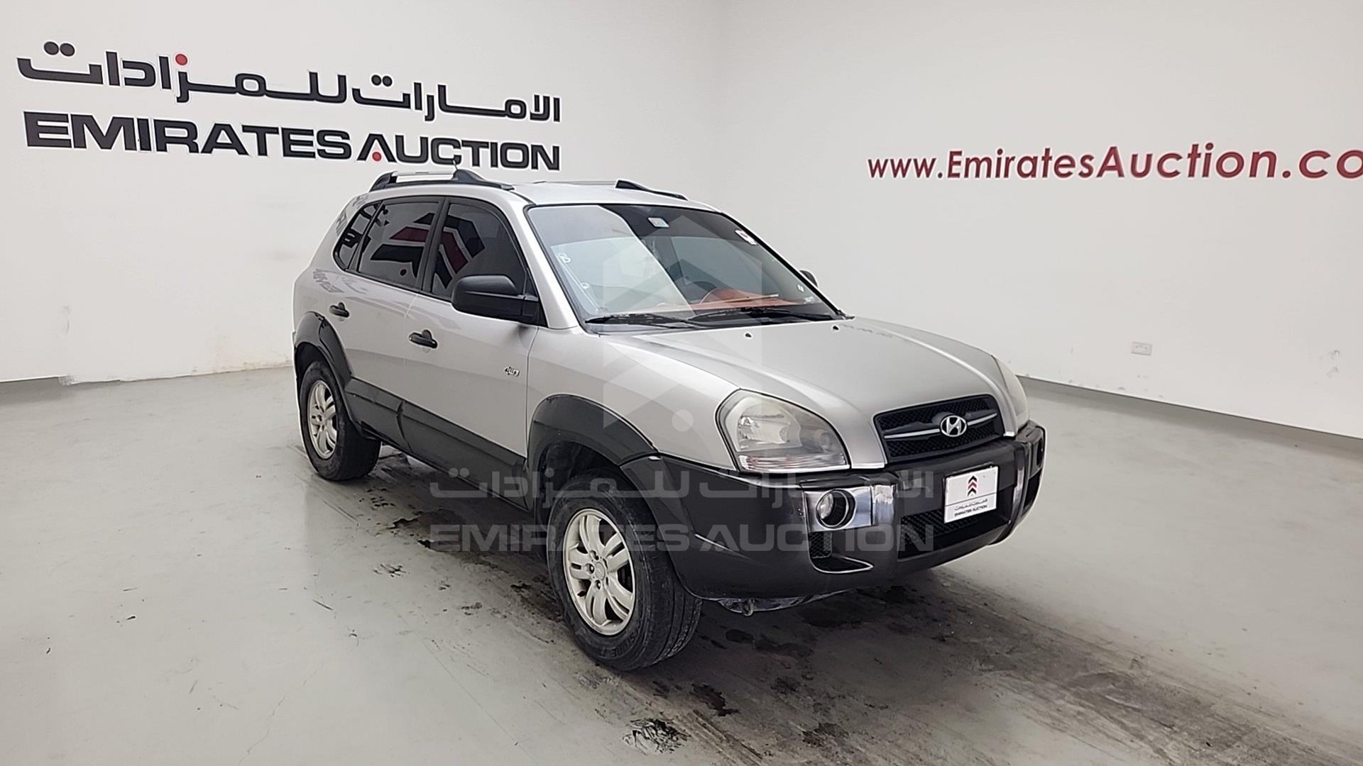 2006 HYUNDAI TUCSON VIN: KMHJM81B16U302479