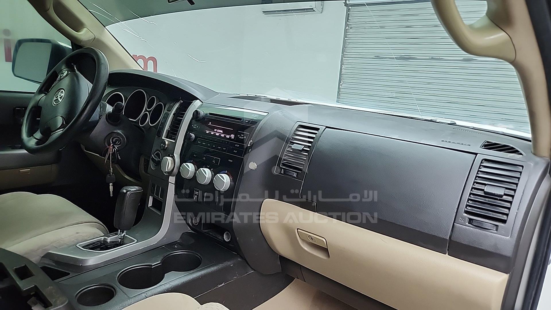 2010 TOYOTA TUNDRA VIN: 5TFUW5F1XAX120085