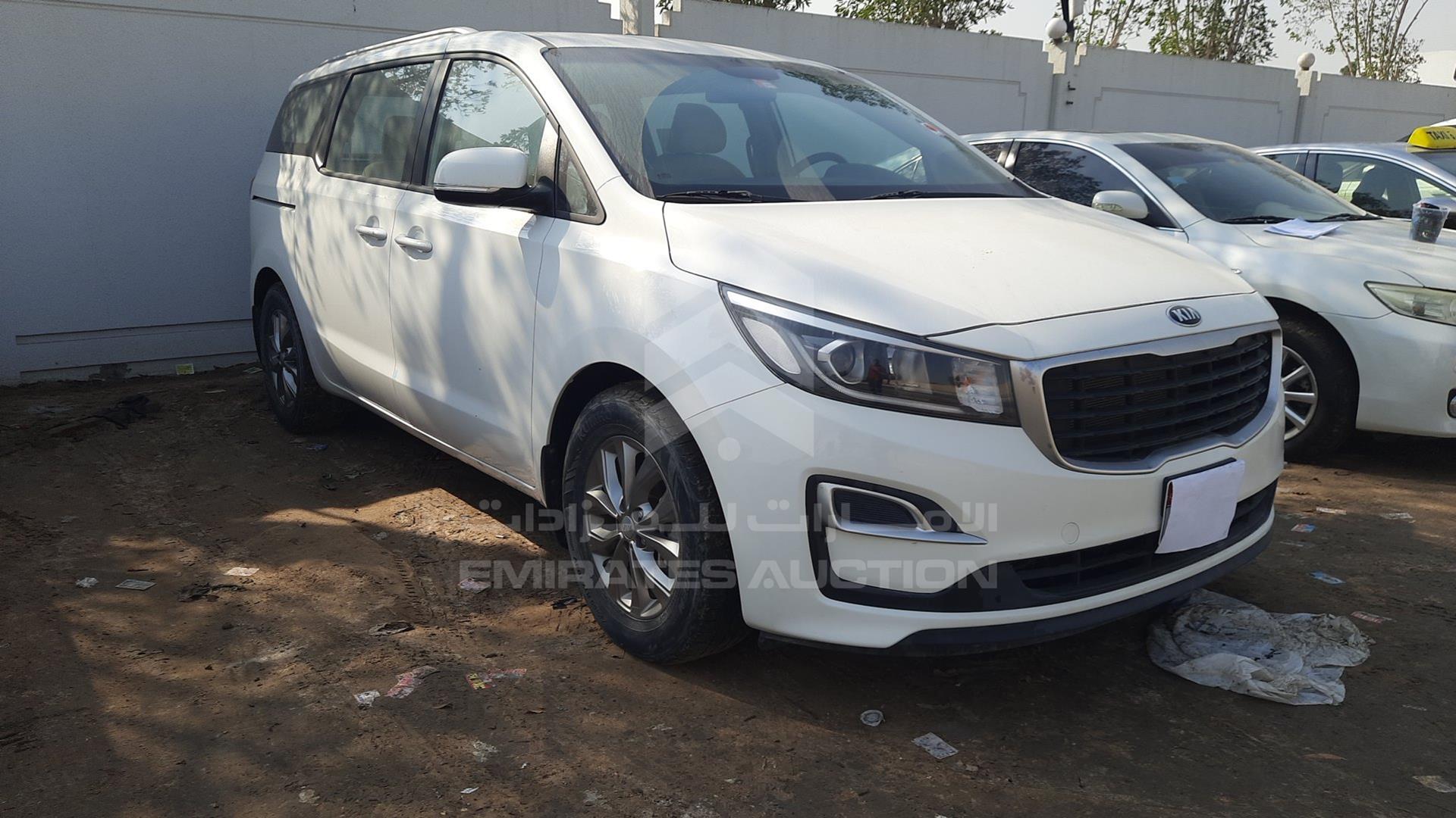 2020 KIA CARNIVAL VIN: KNAMB8126L6638052
