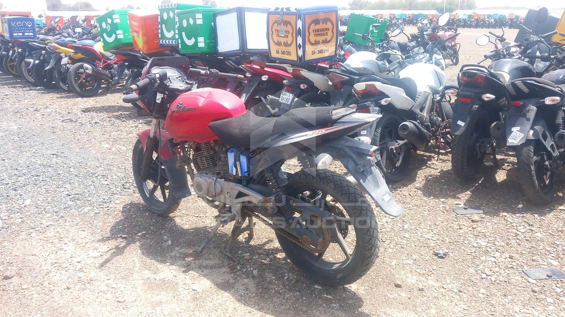 2012 BAJAJ PULSAR 220 CC VIN: MD2DHDKZZVCA93514