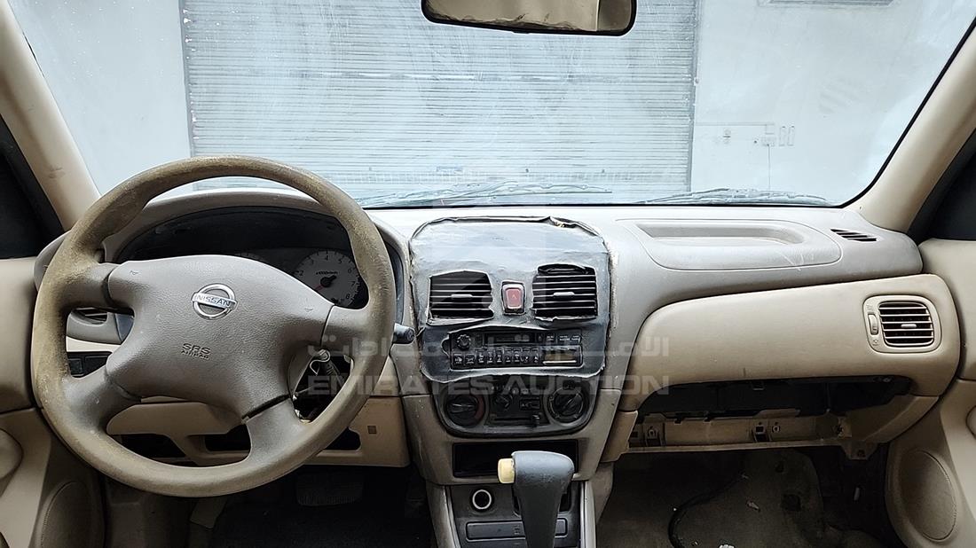 2006 Nissan Sunny — Full Dashboard View — Photo 17