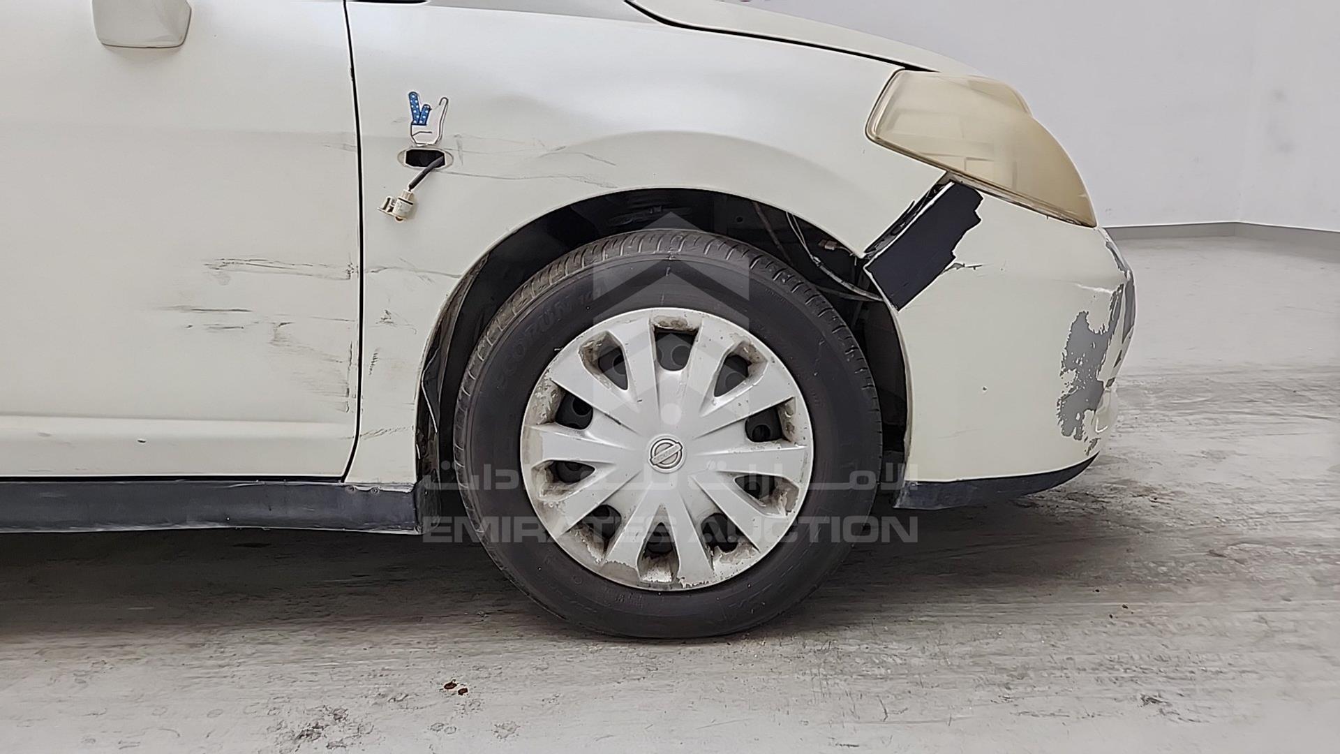 2009 NISSAN TIIDA VIN: JN1CC13C49T031458