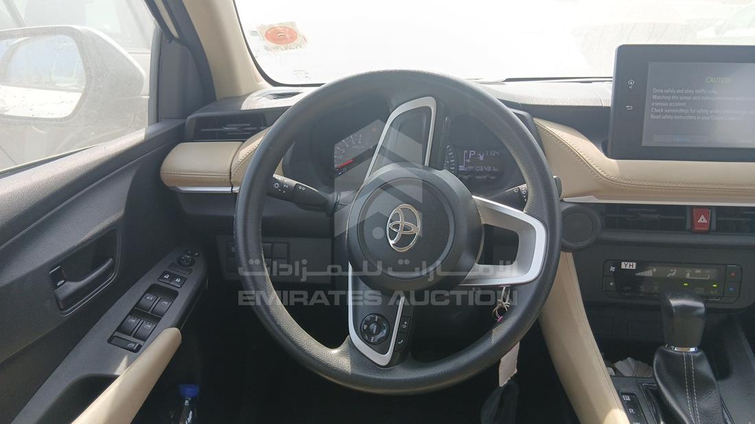 2023 Toyota Yaris — Steering & Mounted Controls — Photo 16