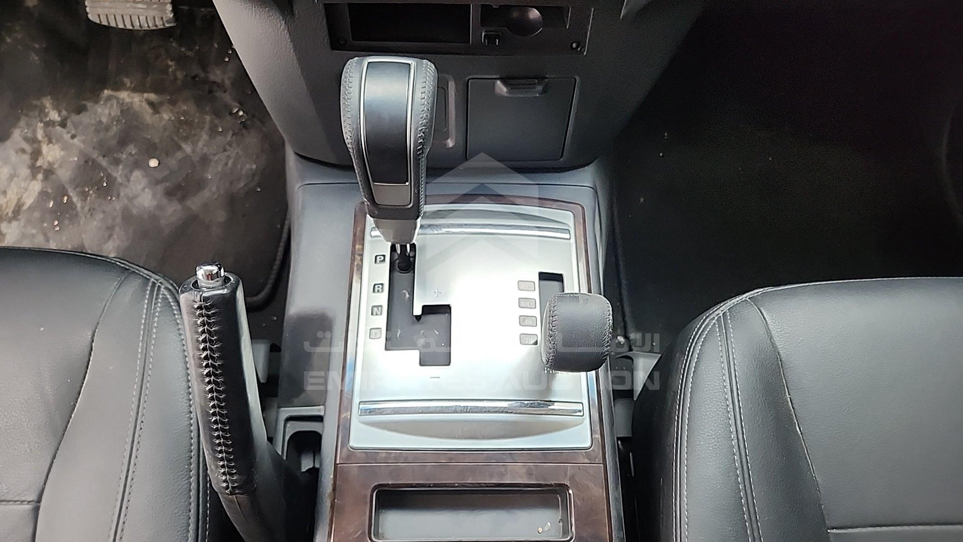 2020 MITSUBISHI PAJERO VIN: JE4MR62M7LJ713055