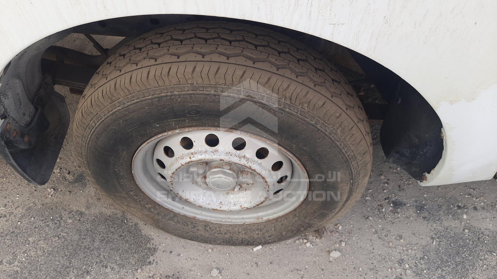 2007 MITSUBISHI L 200 VIN: MMBJNKA507D071000