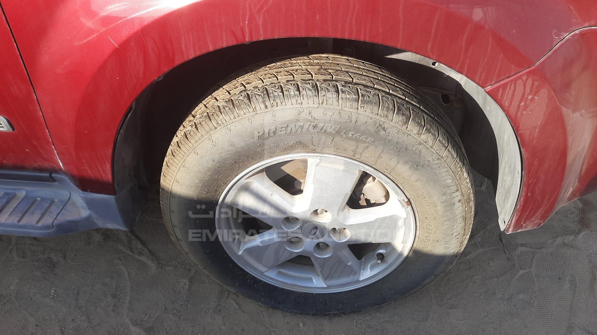 2008 FORD ESCAPE VIN: 1FMCU92158KA58936