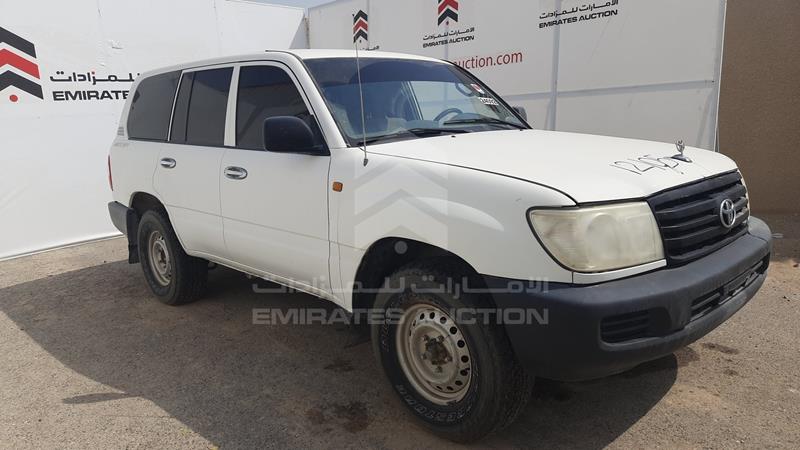 VIN: JTGHJ01J473010873 Auction: EmiratesAuction Lot: 342856 JTGHJ01J473010873 Toyota Land Cruiser 2007 WHITE Photo 9