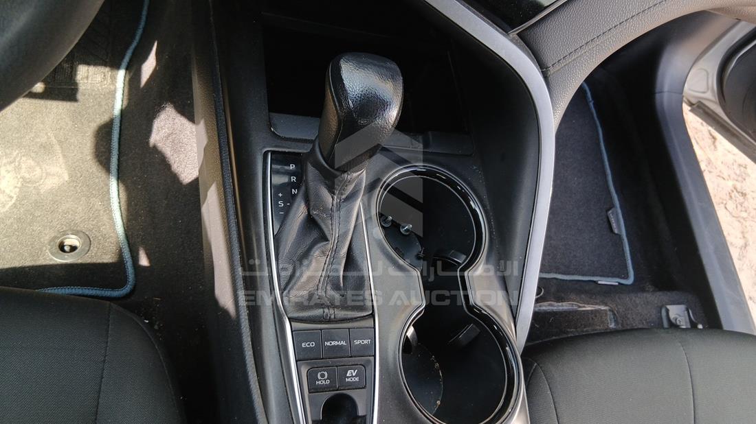 2023 Toyota Camry — Gear View — Photo 17
