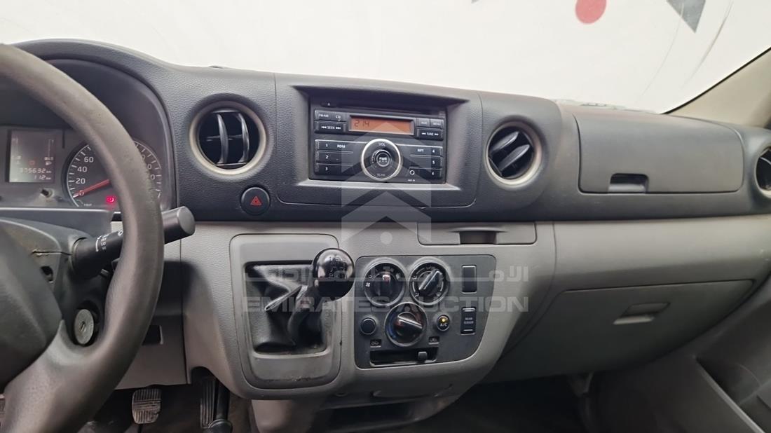 2014 Nissan Urvan — Entertainment Systems & Camera Monitor & Navigation — Photo 11