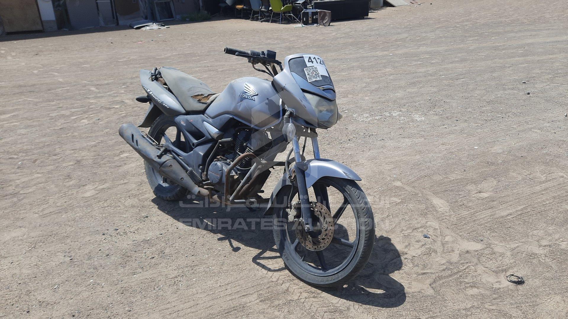 2014 HONDA UNICORN VIN: ME4KC09CME8856116