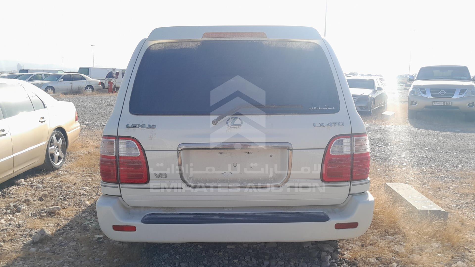 2002 LEXUS LX 470 VIN: JTJHT00W223520942