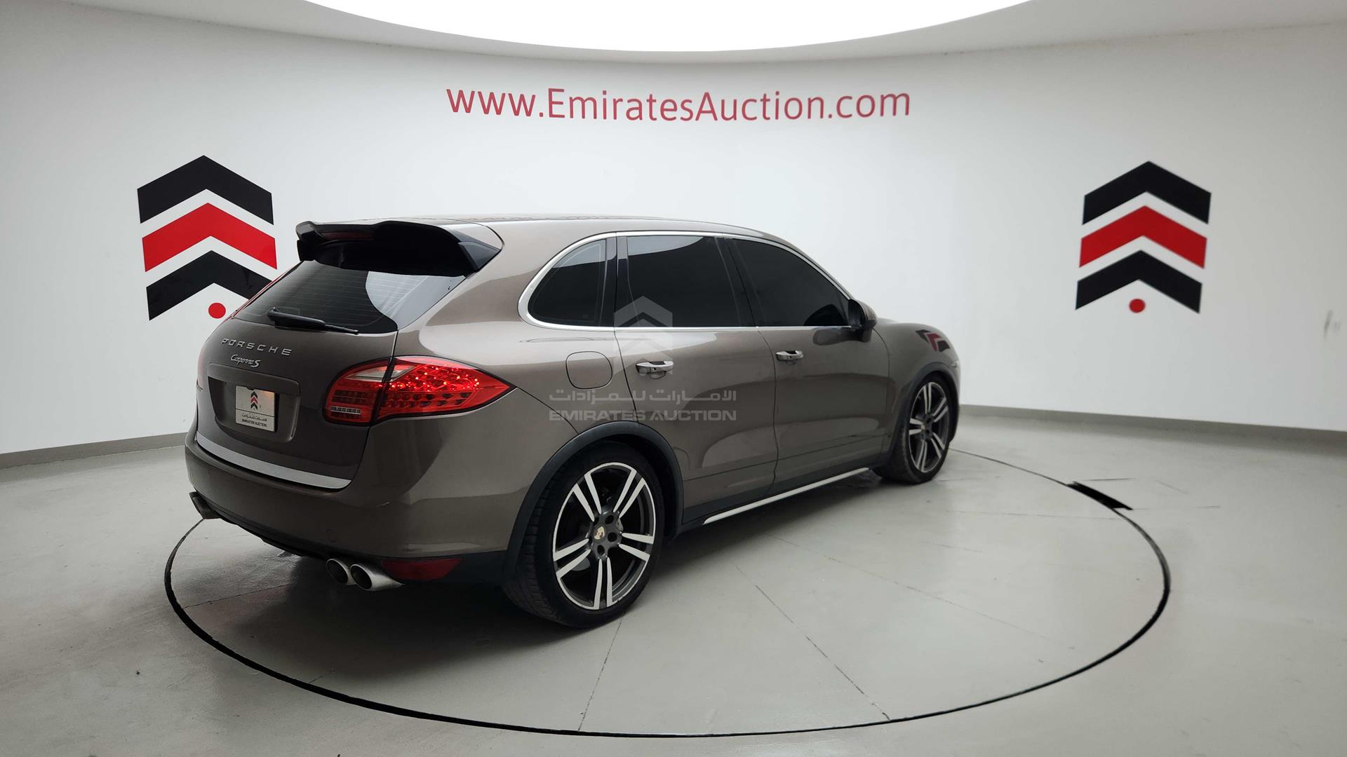 2013 PORSCHE CAYENNE VIN: WP1ZZZ92ZDLA83541