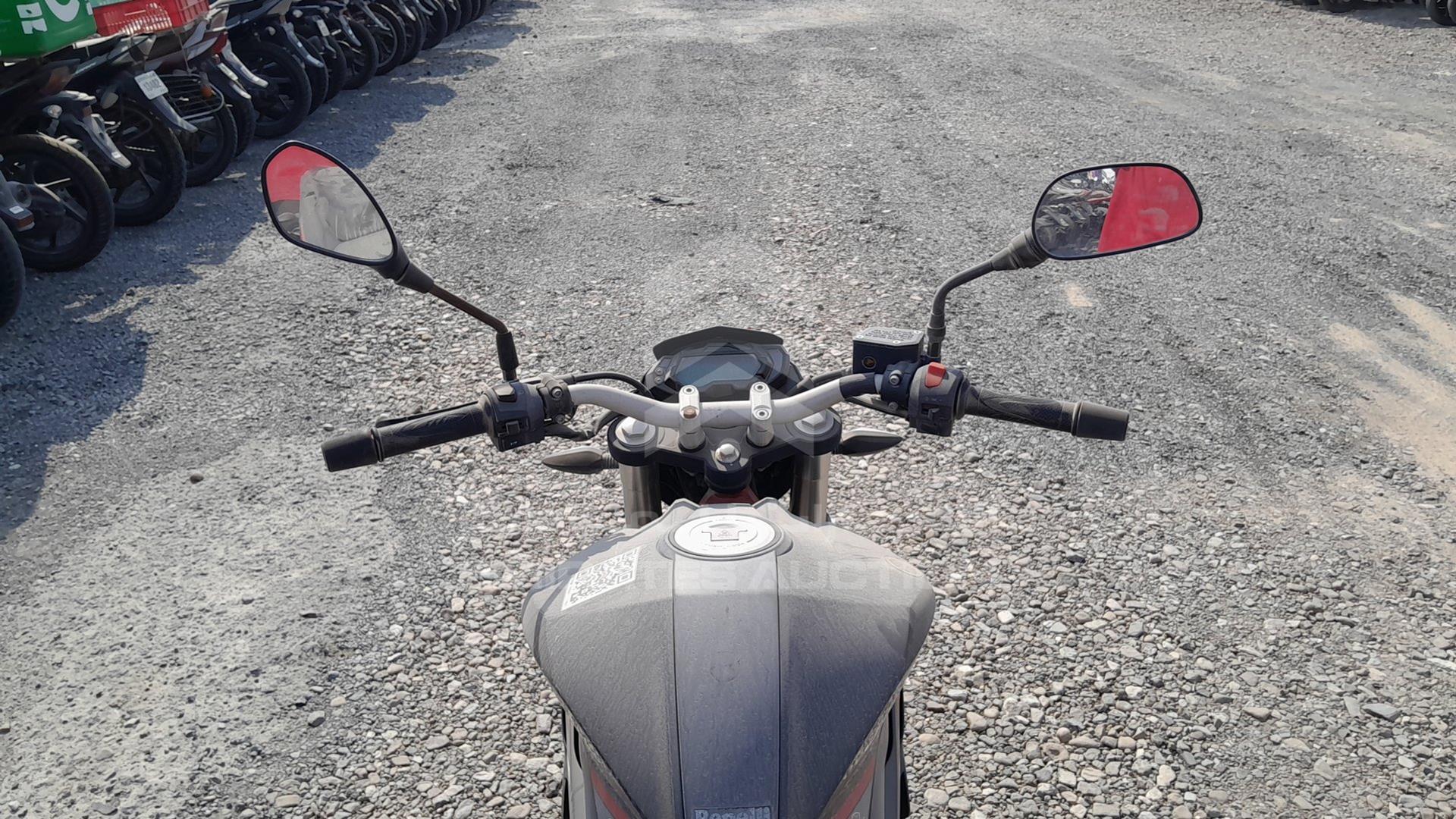 2021 BENELLI TNT 150 VIN: LBBPEKW03MBC09615