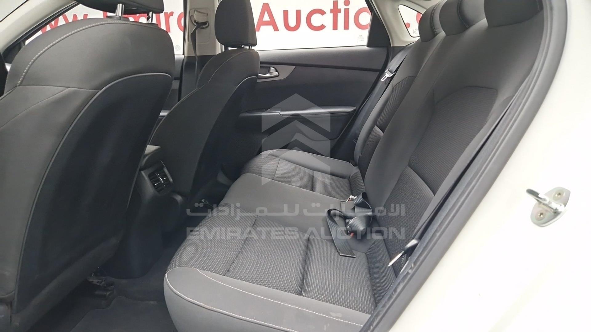 2020 KIA CERATO VIN: KNAF24166L5856938