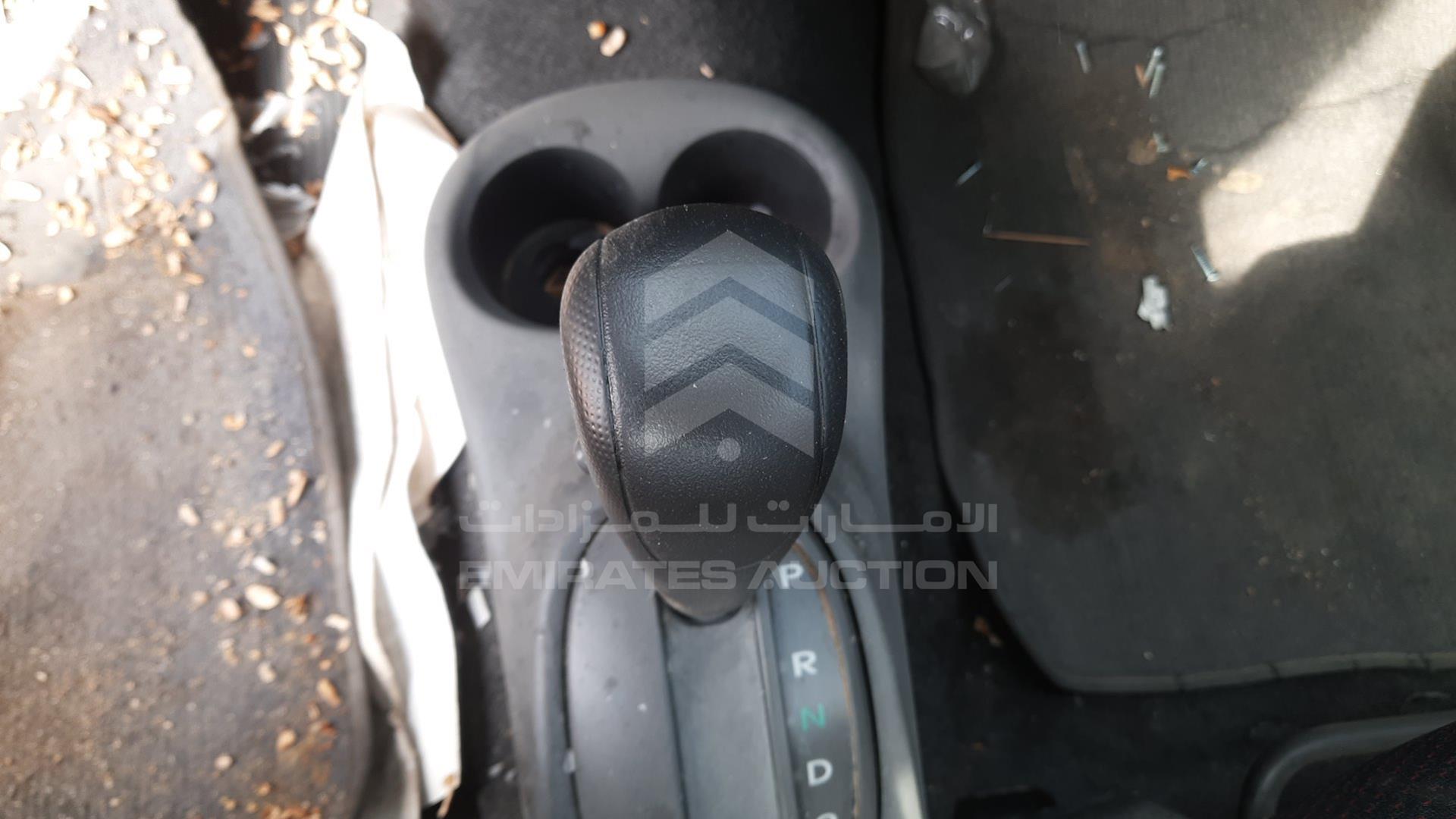 2005 DAIHATSU SIRION VIN: JD1GM301851017367