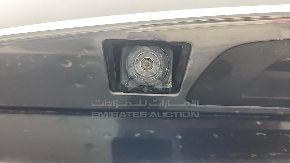 2017 Cadillac XT 5 — Rear Camera & 360 View — Photo 28