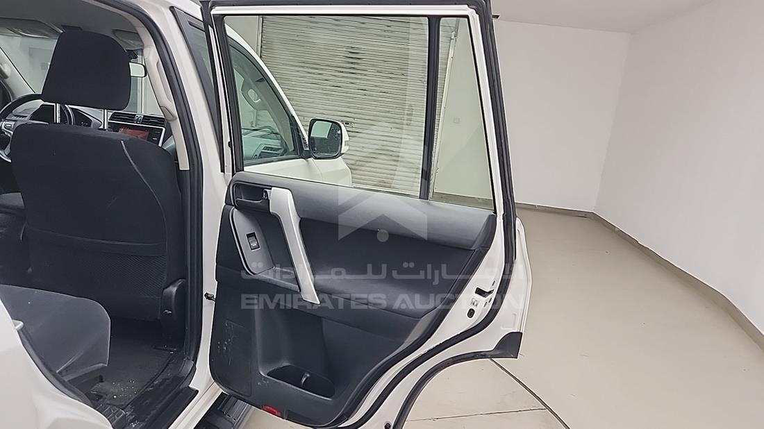2020 Toyota Prado — Rear Right Door — Photo 27