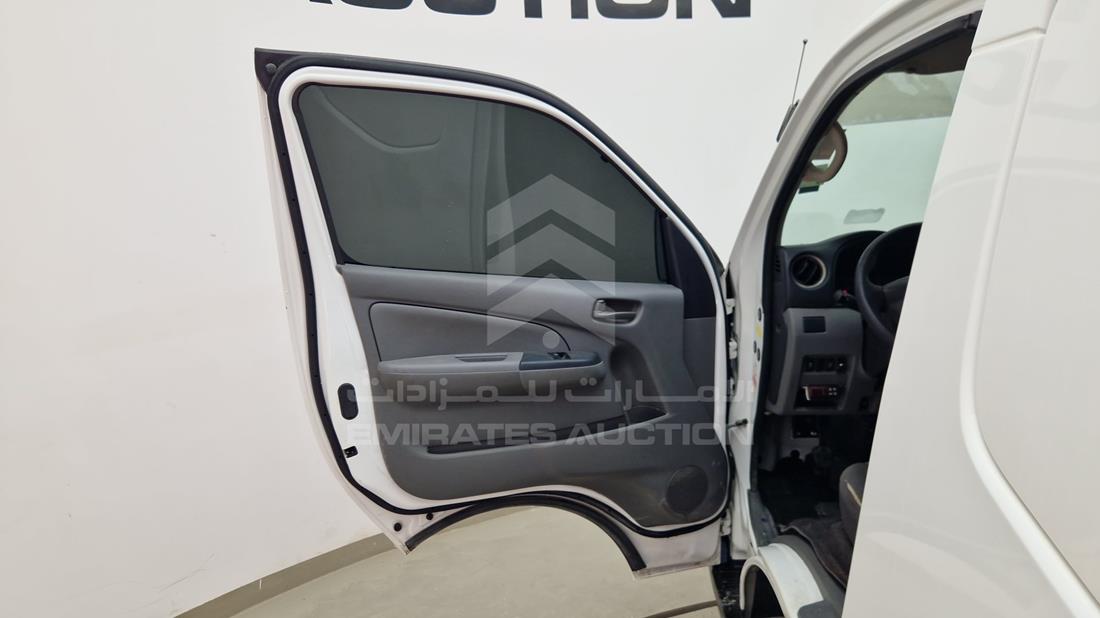 2020 Nissan Urvan — Front Left Door — Photo 5