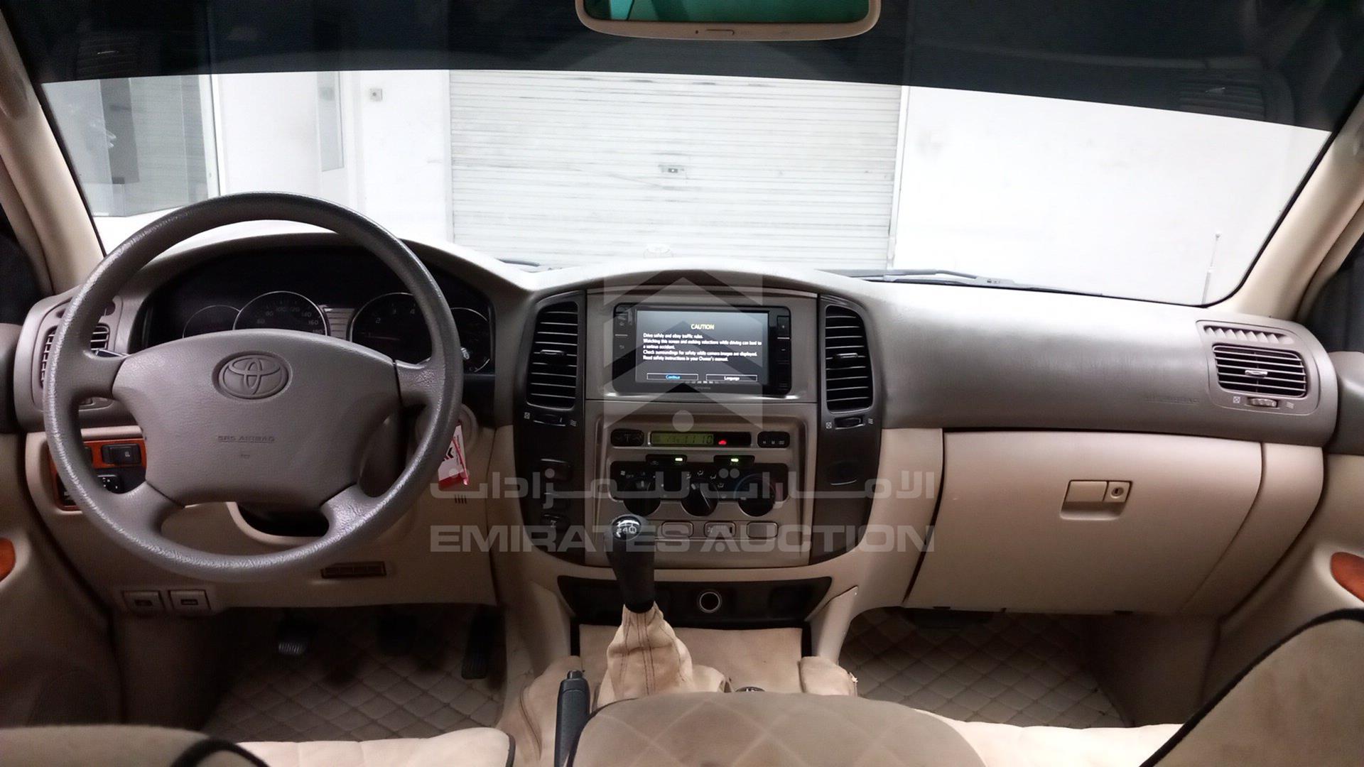 2006 TOYOTA LAND CRUISER VIN: JTEHJ09JX65145680