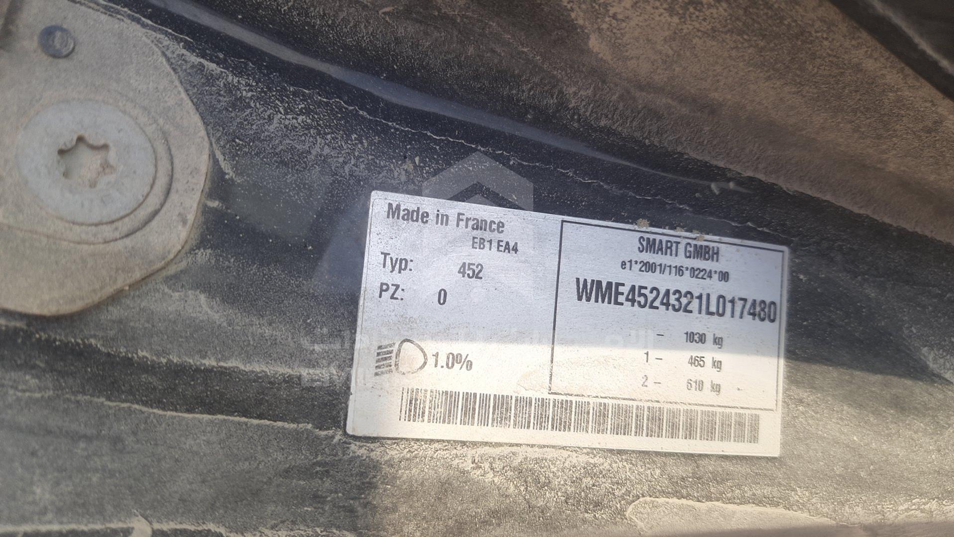 2004 SMART S 2 VIN: WME4524321L017480