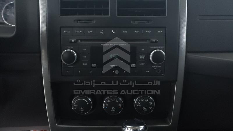 1J4PN2GKXAW148555 Auction: EmiratesAuction Lot: 406545 1J4PN2GKXAW148555 Jeep Cherokee 2010 BLACK Photo 17