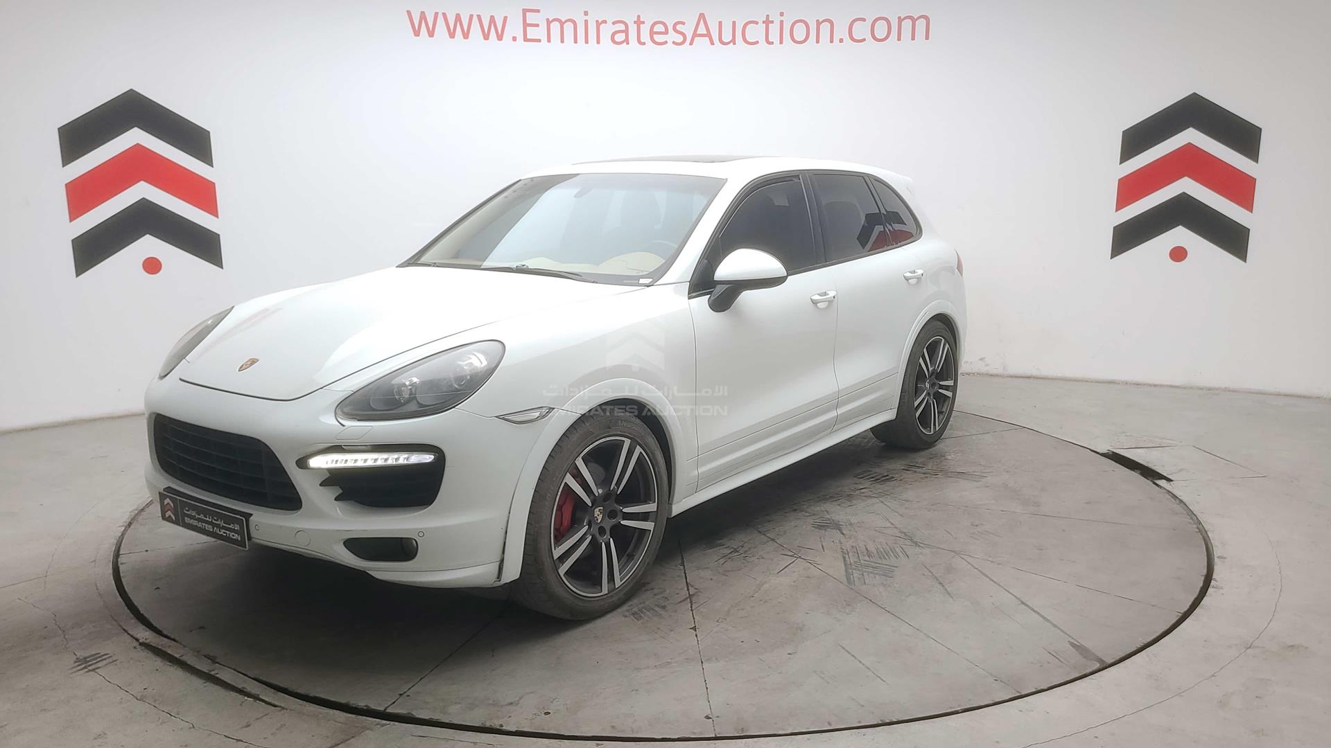 2013 PORSCHE CAYENNE VIN: WP1ZZZ92ZDLA70062